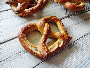 homemade-german-pretzels-3